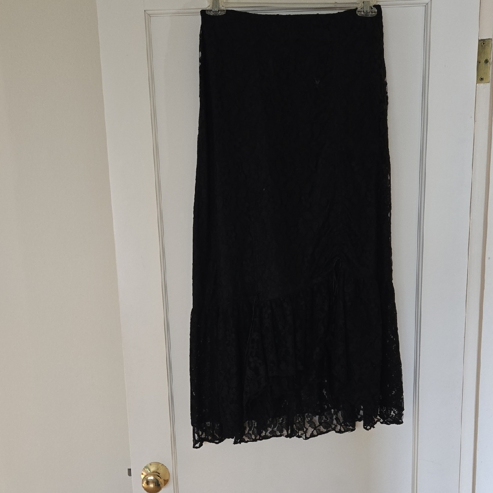 GiGi New York Black Maxi Pencil Skirt with Ruffles